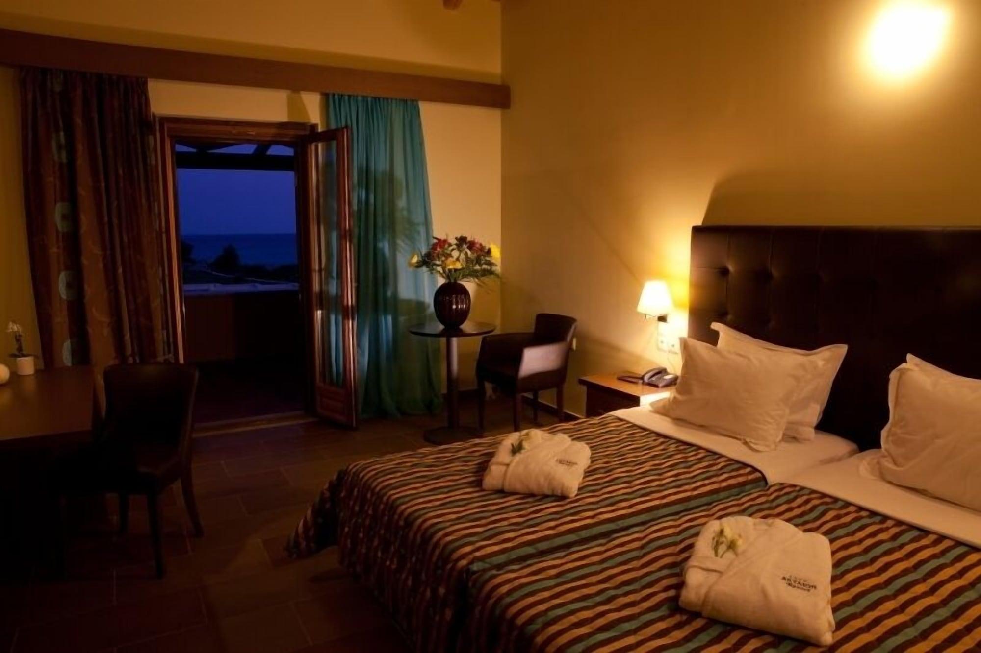 Aktaion Resort Gythio Extérieur photo