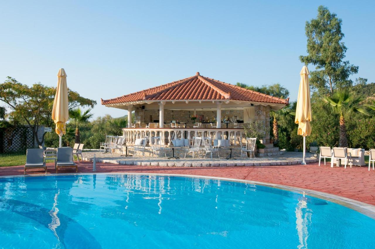 Aktaion Resort Gythio Extérieur photo